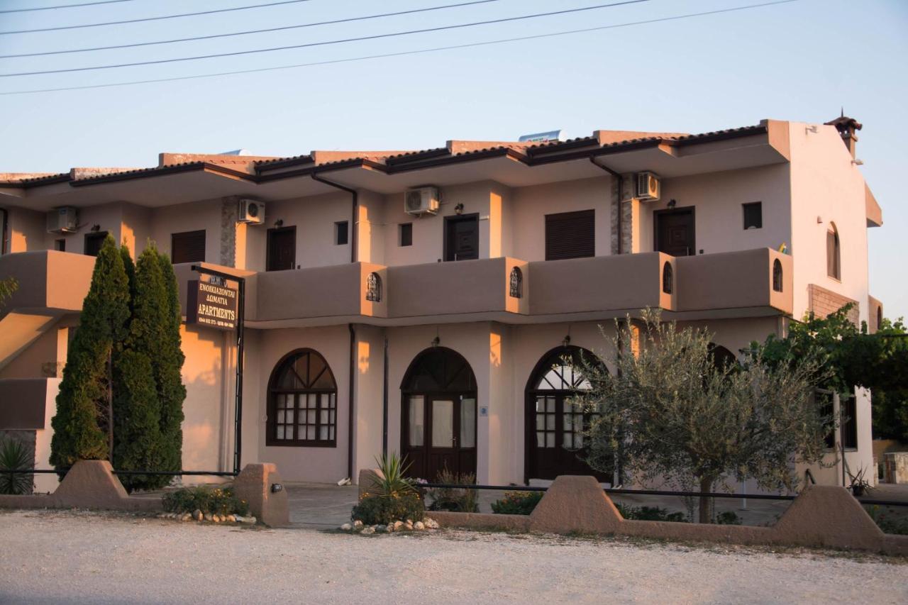 Palm Tree Apartments Psakoudia Luaran gambar